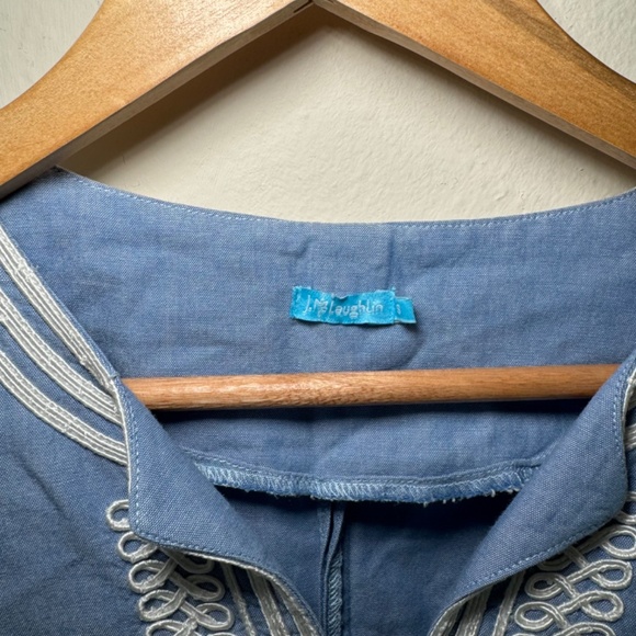 J. McLaughlin Tunic Top Women's Blue SM Embroidered Vacation Resort Preppy - Picture 3 of 5